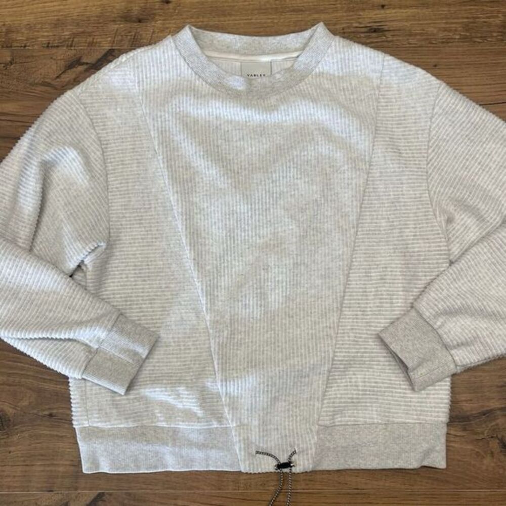 Varley Gray Ribbed Sweatshirt